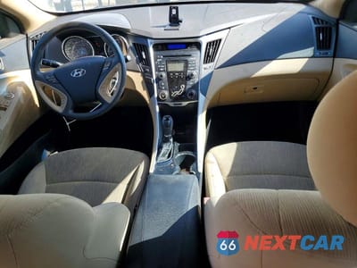 Zdjęcie 8 z 12 samochodu: 2011 HYUNDAI SONATA GLS VIN:5NPEB4AC8BH022852 - miniatura
