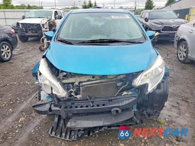 Piąte zdjęcie samochodu w środku: 2016 NISSAN VERSA NOTE SV VIN:3N1CE2CP3GL364402 - miniatura