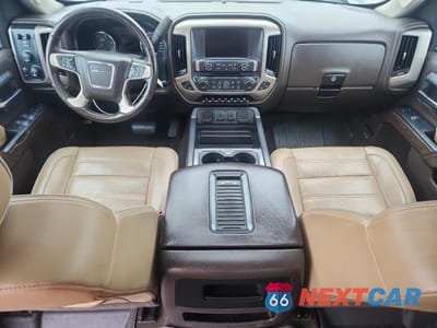 Zdjęcie 8 z 12 samochodu: 2018 GMC SIERRA K3500 DENALI VIN:1GT42YEYXJF130861 - miniatura