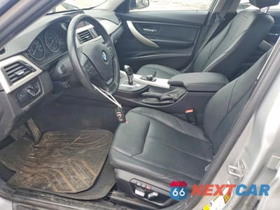 Zdjęcie 7 z 13 samochodu: 2018 BMW 320 XI VIN:WBA8A3C55JA489285 - miniatura