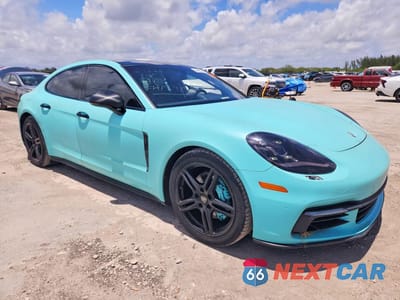 Czwarte zdjęcie samochodu z boku: 2018 PORSCHE PANAMERA 4 VIN:WP0AA2A73JL103504 - miniatura