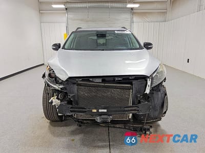 Piąte zdjęcie samochodu w środku: 2020 KIA SORENTO S VIN:5XYPG4A58LG695600 - miniatura