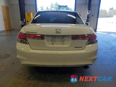 Zdjęcie 6 z 12 samochodu: 2011 HONDA ACCORD EXL VIN:1HGCP2F83BA009498 - miniatura