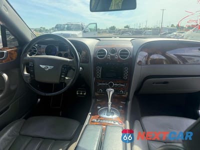 Zdjęcie 9 z 10 samochodu: 2006 BENTLEY CONTINENTAL FLYING SPUR VIN:SCBBR53W76C031171 - miniatura