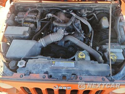 Zdjęcie 11 z 12 samochodu: 2010 JEEP WRANGLER SPORT VIN:1J4AA2D17AL187196 - miniatura