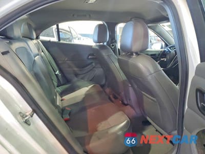 Zdjęcie 10 z 12 samochodu: 2015 CHEVROLET MALIBU 2LT VIN:1G11D5SL6FU125382 - miniatura