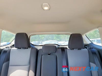 Zdjęcie 10 z 13 samochodu: 2019 FORD ESCAPE SE VIN:1FMCU9GDXKUC49072 - miniatura