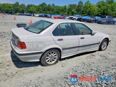 Trzecie zdjęcie samochodu z tyłu: 1997 BMW 328 I VIN:WBACD3328VAV19912 - miniatura