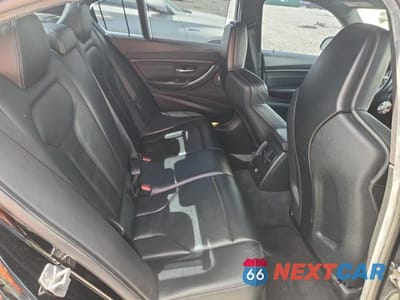 Zdjęcie 10 z 12 samochodu: 2016 BMW M3 VIN:WBS8M9C5XG5E68622 - miniatura