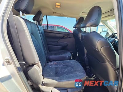Zdjęcie 11 z 13 samochodu: 2023 TOYOTA HIGHLANDER HYBRID XLE VIN:5TDKBRCH0PS575599 - miniatura
