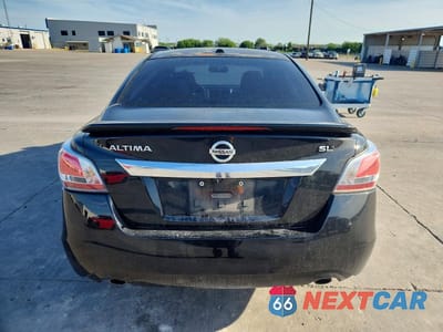 Zdjęcie 6 z 12 samochodu: 2015 NISSAN ALTIMA 2.5 SL VIN:1N4AL3AP7FC136843 - miniatura