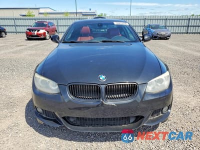 Piąte zdjęcie samochodu w środku: 2011 BMW 335 XI VIN:WBAKF9C51BE671845 - miniatura
