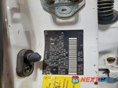 Zdjęcie 13 z 13 samochodu: 2006 TOYOTA HIGHLANDER HYBRID VIN:JTEEW21A260012789 - miniatura