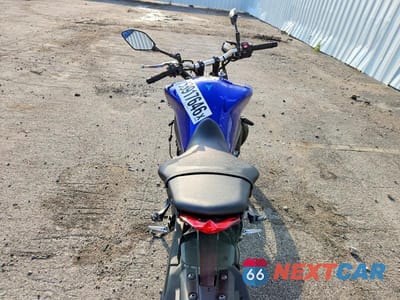 Zdjęcie 6 z 9 samochodu: 2022 YAMAHA MT09 VIN:JYARN71E7NA003020 - miniatura