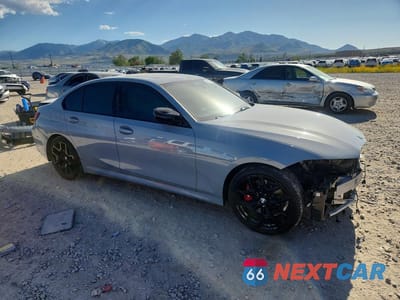 Czwarte zdjęcie samochodu z boku: 2025 BMW M340XI VIN:3MW69FT08S8F65679 - miniatura