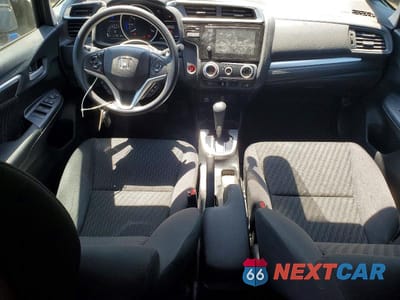 Zdjęcie 8 z 12 samochodu: 2020 HONDA FIT EX VIN:3HGGK5H86LM733754 - miniatura