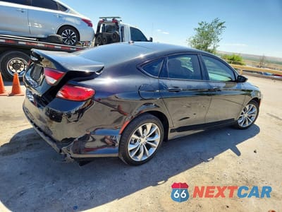 Trzecie zdjęcie samochodu z tyłu: 2015 CHRYSLER 200 S VIN:1C3CCCBBXFN754558 - miniatura