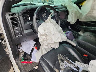 Zdjęcie 8 z 12 samochodu: 2018 RAM 1500 REBEL VIN:1C6RR7YT9JS122115 - miniatura