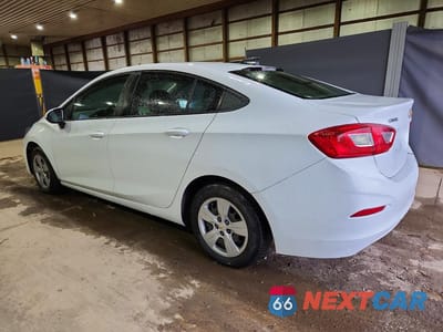 Drugie zdjęcie samochodu z przodu: 2017 CHEVROLET CRUZE LS VIN:1G1BB5SMXH7240328 - miniatura