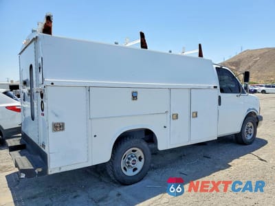 Trzecie zdjęcie samochodu z tyłu: 2006 GMC SAVANA CUTAWAY G3500 VIN:1GDHG31U361258660 - miniatura