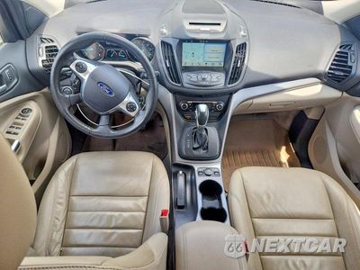 Zdjęcie 8 z 12 samochodu: 2016 FORD ESCAPE SE VIN:1FMCU9GX2GUA60630 - miniatura