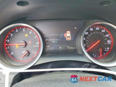 Zdjęcie 9 z 13 samochodu: 2018 TOYOTA CAMRY XSE VIN:4T1B61HK2JU061276 - miniatura