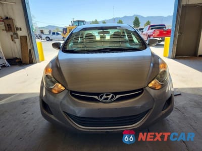 Piąte zdjęcie samochodu w środku: 2013 HYUNDAI ELANTRA GLS VIN:5NPDH4AE1DH249749 - miniatura