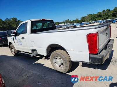 Drugie zdjęcie samochodu z przodu: 2017 FORD F250 SUPER DUTY VIN:1FDBF2A64HEC81834 - miniatura