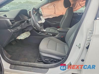 Zdjęcie 7 z 12 samochodu: 2021 HYUNDAI IONIQ SEL VIN:KMHC75LD4MU246550 - miniatura