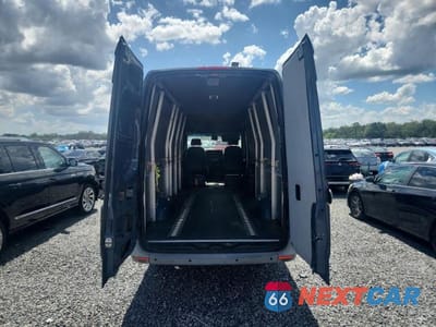 Zdjęcie 10 z 13 samochodu: 2019 MERCEDES BENZ SPRINTER 2500 DELIVERY VAN VIN:WD4PF1CD3KT006478 - miniatura