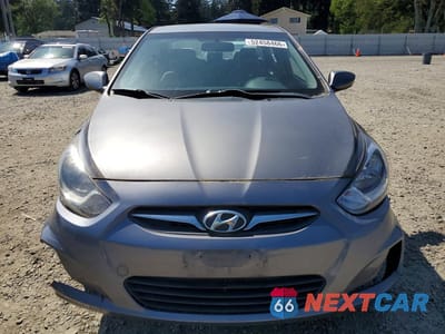 Piąte zdjęcie samochodu w środku: 2014 HYUNDAI ACCENT GLS VIN:KMHCT4AE5EU597860 - miniatura