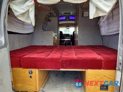 Zdjęcie 6 z 10 samochodu: 1989 DODGE RAM VAN B250 VIN:2B6HB21Y2KK331973 - miniatura