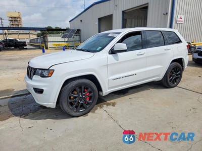 2022 JEEP GRAND CHEROKEE LAREDO E 1C4RJEAGXNC127423 - główne zdjęcie licytacji z USA - miniatura