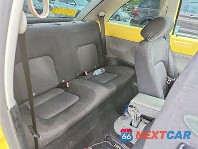 Zdjęcie 10 z 12 samochodu: 2003 VOLKSWAGEN NEW BEETLE GLS VIN:3VWCK21C13M430601 - miniatura