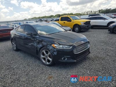 Czwarte zdjęcie samochodu z boku: 2015 FORD FUSION SE VIN:3FA6P0HD9FR231538 - miniatura