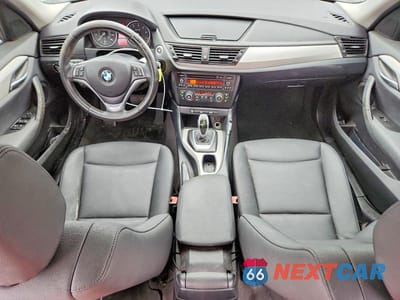Zdjęcie 8 z 12 samochodu: 2013 BMW X1 SDRIVE28I VIN:WBAVM1C57DVW44804 - miniatura