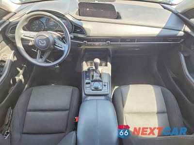 Zdjęcie 8 z 13 samochodu: 2022 MAZDA CX-30 VIN:3MVDMBAL9NM418814 - miniatura