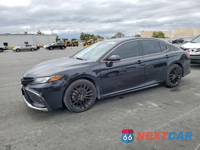 2022 TOYOTA CAMRY XSE 4T1K61AK5NU621436 - główne zdjęcie licytacji z USA - miniatura