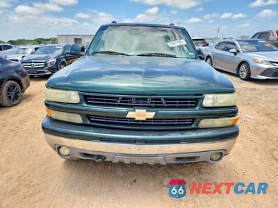 Piąte zdjęcie samochodu w środku: 2003 CHEVROLET SUBURBAN K1500 VIN:3GNFK16Z33G230378 - miniatura