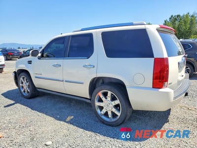 Drugie zdjęcie samochodu z przodu: 2009 CADILLAC ESCALADE LUXURY VIN:1GYFK23249R111313 - miniatura