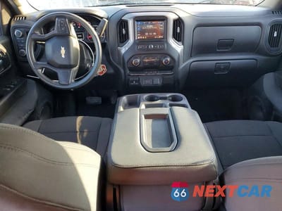 Zdjęcie 8 z 12 samochodu: 2020 CHEVROLET SILVERADO K1500 CUSTOM VIN:3GCUYBEF2LG377190 - miniatura