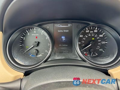 Zdjęcie 8 z 10 samochodu: 2017 NISSAN ROGUE HYBRID SV VIN:5N1ET2MV3HC813398 - miniatura