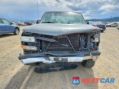 Piąte zdjęcie samochodu w środku: 1999 CHEVROLET SILVERADO K1500 VIN:1GCEK19V9XE109820 - miniatura