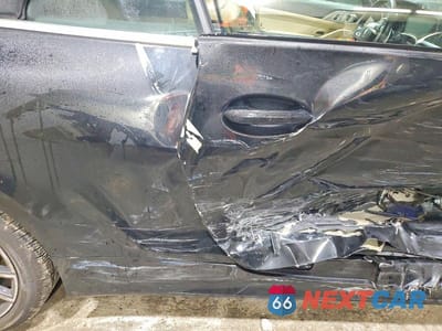 Zdjęcie 10 z 12 samochodu: 2022 BMW 430I VIN:WBA23AT08NCH85049 - miniatura