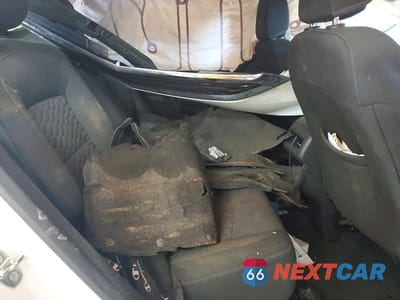 Zdjęcie 11 z 13 samochodu: 2019 CHEVROLET EQUINOX LT VIN:3GNAXJEV0KS607691 - miniatura