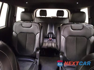 Zdjęcie 10 z 13 samochodu: 2023 JEEP GRAND CHEROKEE L LAREDO VIN:1C4RJKAG1P8911655 - miniatura