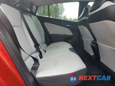 Zdjęcie 11 z 14 samochodu: 2018 TOYOTA PRIUS FOUR TOURING VIN:JTDKARFU1J3547993 - miniatura
