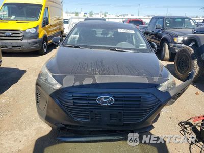Piąte zdjęcie samochodu w środku: 2019 HYUNDAI IONIQ BLUE VIN:KMHC65LC9KU162621 - miniatura