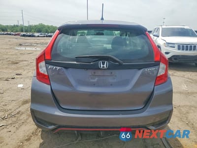 Zdjęcie 6 z 12 samochodu: 2019 HONDA FIT SPORT VIN:3HGGK5H6XKM713391 - miniatura