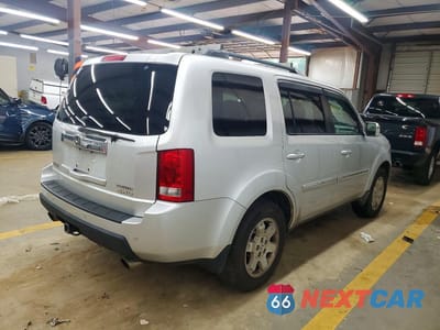 Trzecie zdjęcie samochodu z tyłu: 2009 HONDA PILOT VIN:5FNYF48999B002436 - miniatura